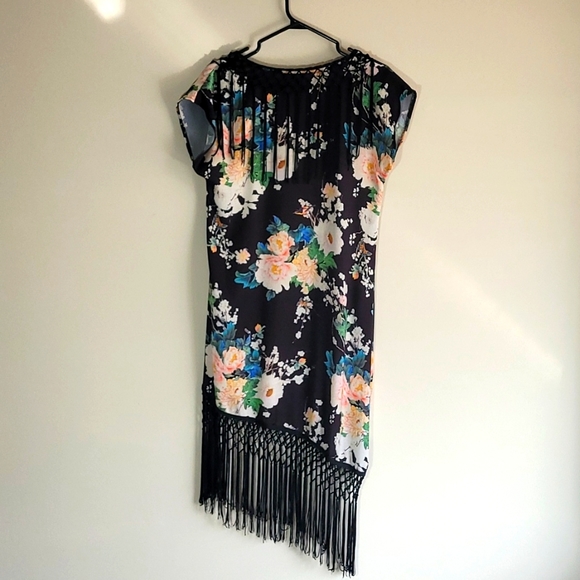Urban Renewal Assymetric Hem Fringe Dress Size Small - Picture 2 of 9